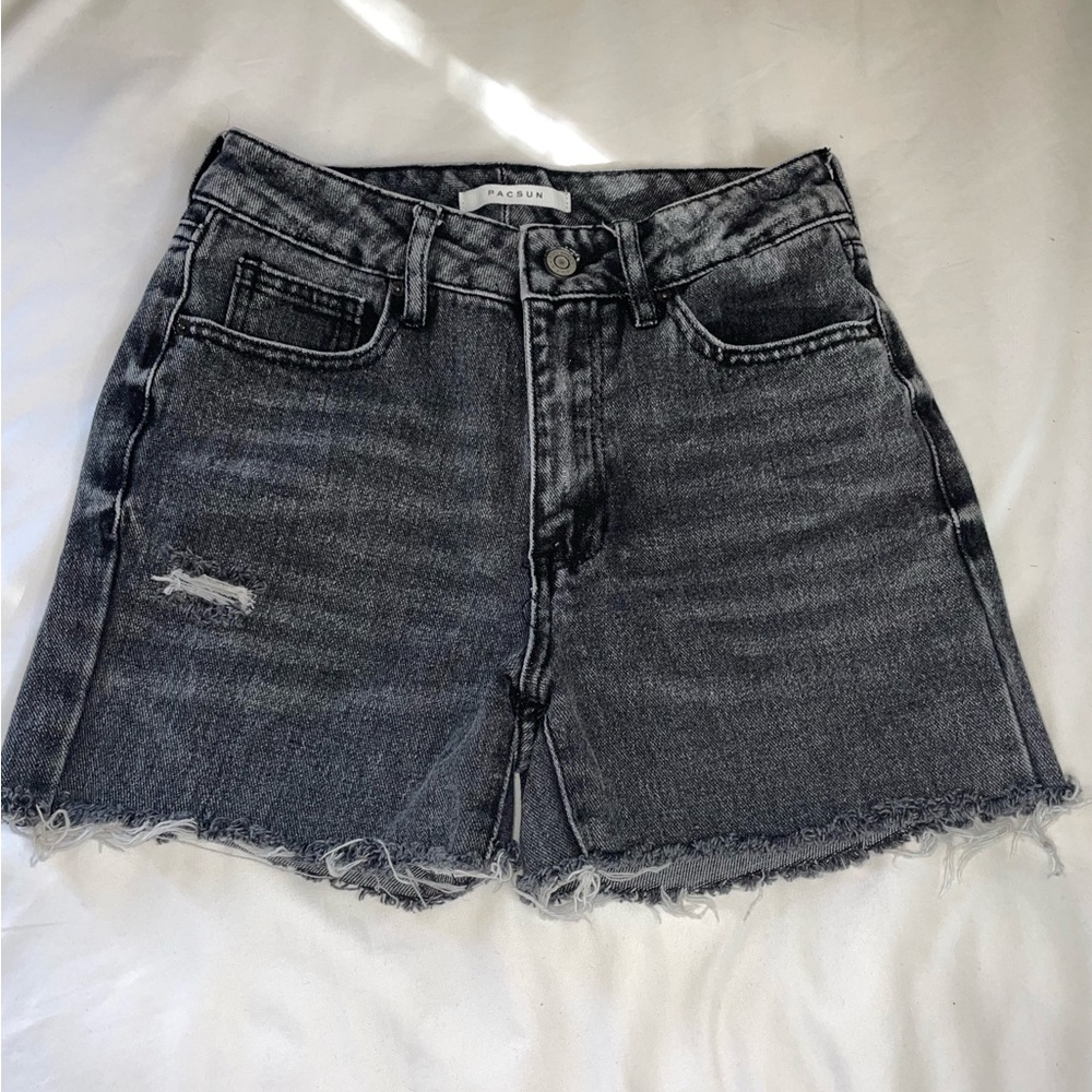 PacSun Mom Jean Shorts